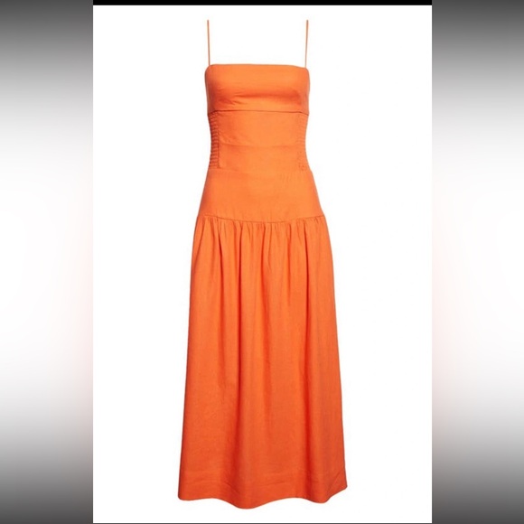 FARM Rio Dresses & Skirts - FARM Rio Orange Pleated Strapless Sundress